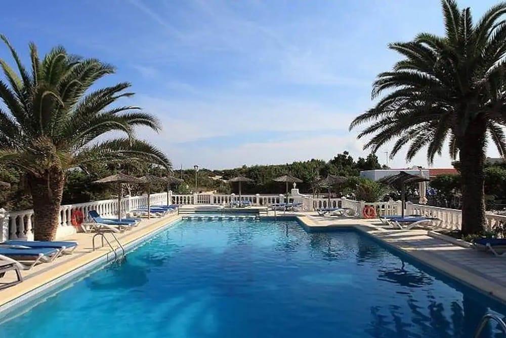 Hotel Lago Playa I Es Pujols Exteriör bild